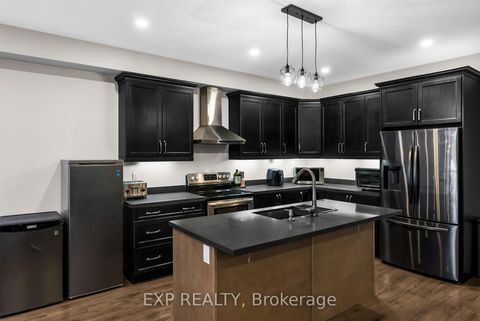 Photo 18 at 1951 Metro Road, Sutton & Jackson's Point, Georgina