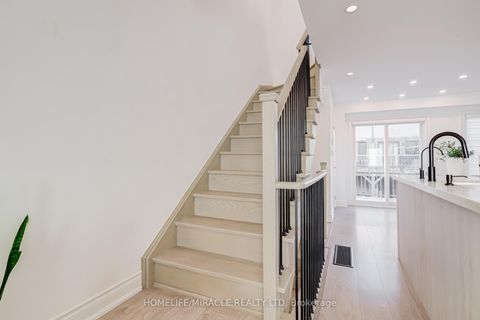 Photo 28 at 6 Pumpkin Corner Crescent, Rural Barrie Southeast, Barrie