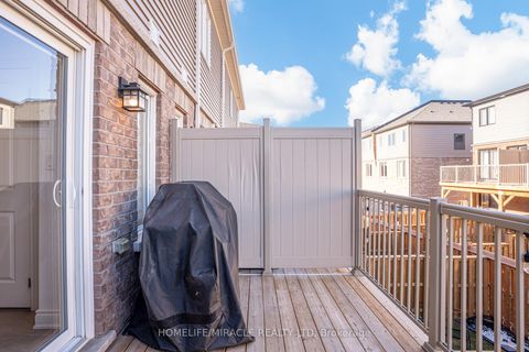 Photo 45 at 6 Pumpkin Corner Crescent, Rural Barrie Southeast, Barrie