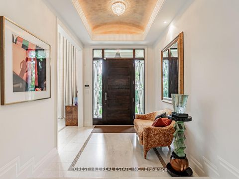 Photo 2 at 7 Cedarwood Avenue, York Mills, Toronto