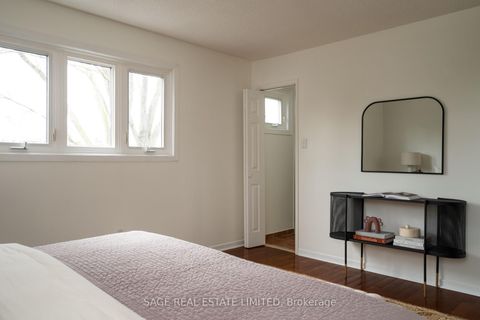 Photo 17 at 228 Yorkshire Drive, London, Newmarket