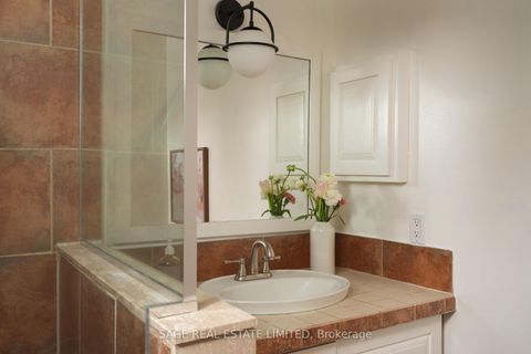 Photo 19 at 228 Yorkshire Drive, London, Newmarket