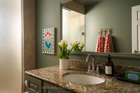 Photo 25 at 228 Yorkshire Drive, London, Newmarket