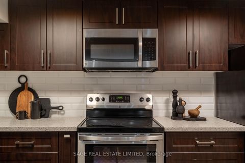 Photo 31 at 228 Yorkshire Drive, London, Newmarket