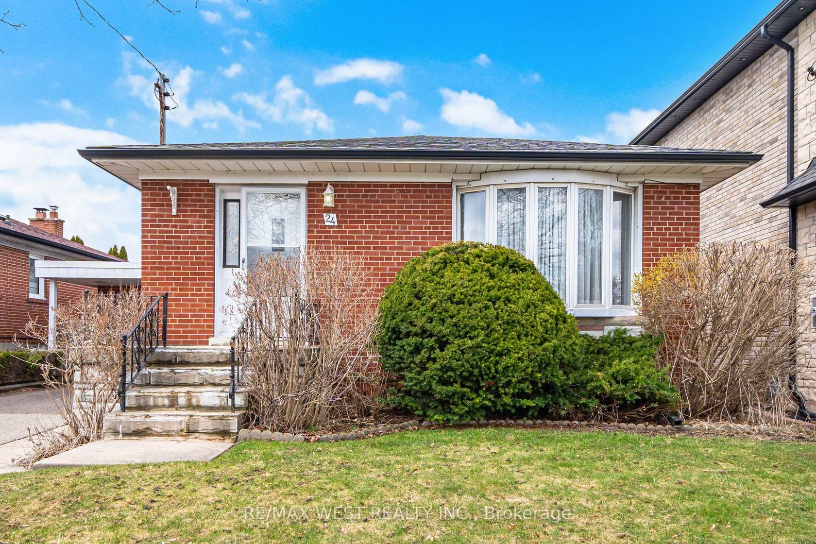 24 Beran Drive, Woburn, Toronto photo 6