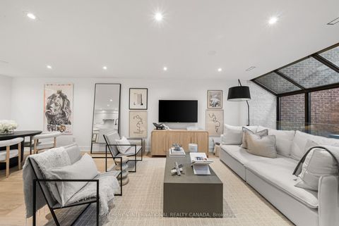 Photo 4 at A4 - 142 Pears Avenue, Annex, Toronto