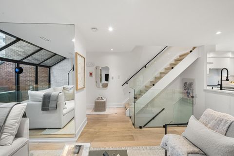 Photo 14 at A4 - 142 Pears Avenue, Annex, Toronto