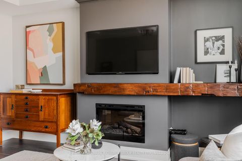 Photo 11 at TH5 - 2 Bellefair Avenue, The Beaches, Toronto