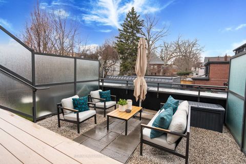 Photo 26 at TH5 - 2 Bellefair Avenue, The Beaches, Toronto