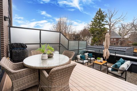 Photo 28 at TH5 - 2 Bellefair Avenue, The Beaches, Toronto