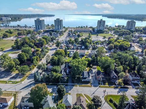 Photo 1 at 81 Innisfil Street, Sanford, Barrie