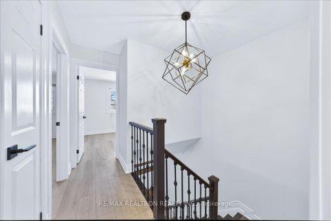 Photo 27 at 102 Wade Gate, Brownridge, Vaughan