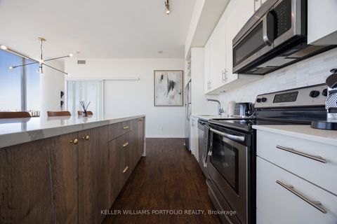 Photo 14 at 3410 - 105 The Queensway Avenue, Swansea, Toronto
