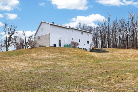 Photo 32 at 6435 12/13 Stayner Side Road, Rural Clearview, Clearview