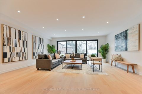 Photo 6 at 44 Doris Drive, Parkview, Toronto