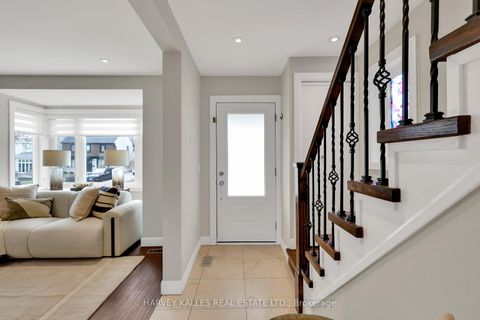 Photo 3 at 320 Melrose Avenue, Nortown, Toronto