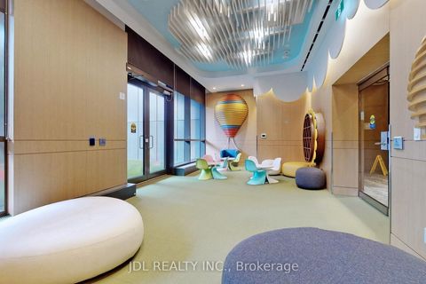 Photo 4 at 902 - 17 Bathurst Street, Waterfront Communities C1, Toronto