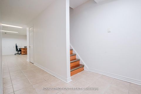 Photo 17 at 122 Valdor Drive, Agincourt North, Toronto