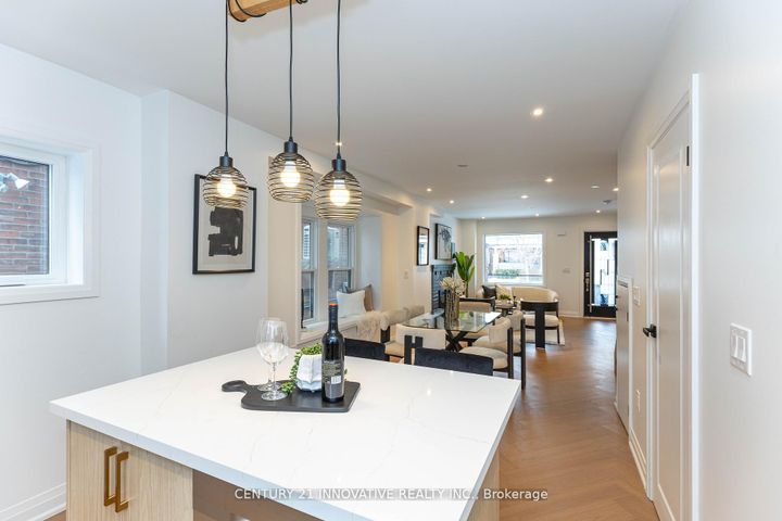 Photo 8 at 371 Milverton Boulevard, East York, Toronto