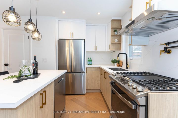 Photo 20 at 371 Milverton Boulevard, East York, Toronto