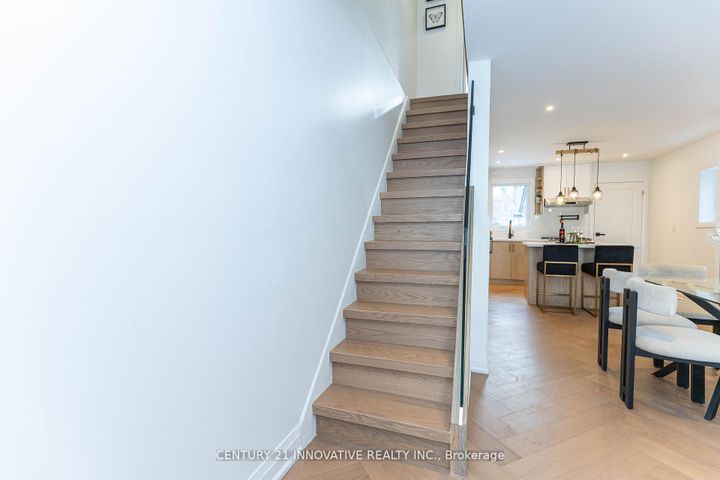 Photo 42 at 371 Milverton Boulevard, East York, Toronto