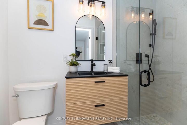 Photo 44 at 371 Milverton Boulevard, East York, Toronto