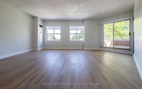 Photo 5 at Ph8 - 9 Chalmers Road, Doncrest, Richmond Hill