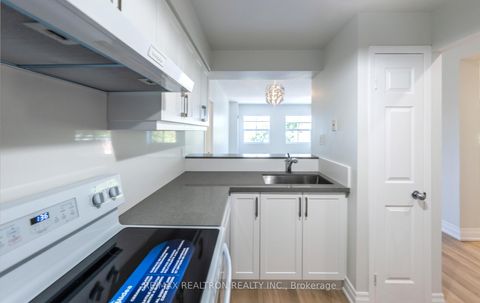 Photo 7 at Ph8 - 9 Chalmers Road, Doncrest, Richmond Hill