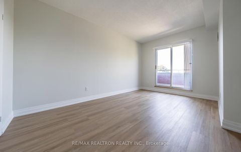 Photo 10 at Ph8 - 9 Chalmers Road, Doncrest, Richmond Hill