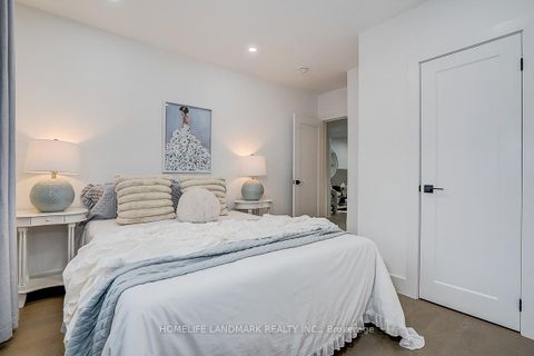 Photo 18 at 304 Kerswell Drive, Crosby, Richmond Hill