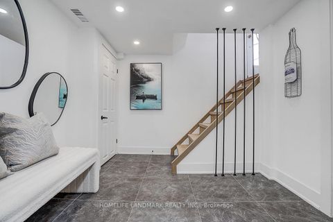 Photo 26 at 304 Kerswell Drive, Crosby, Richmond Hill