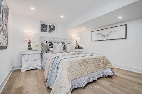 Photo 38 at 304 Kerswell Drive, Crosby, Richmond Hill