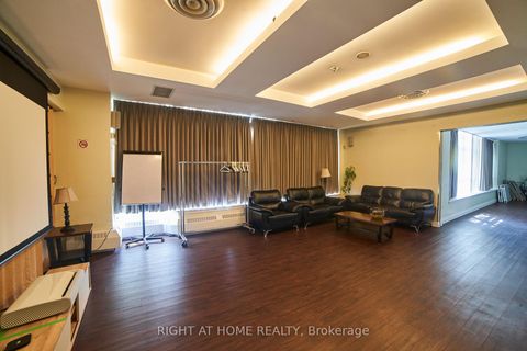 Photo 25 at 609 - 1700 Eglinton Avenue E, Victoria Village, Toronto