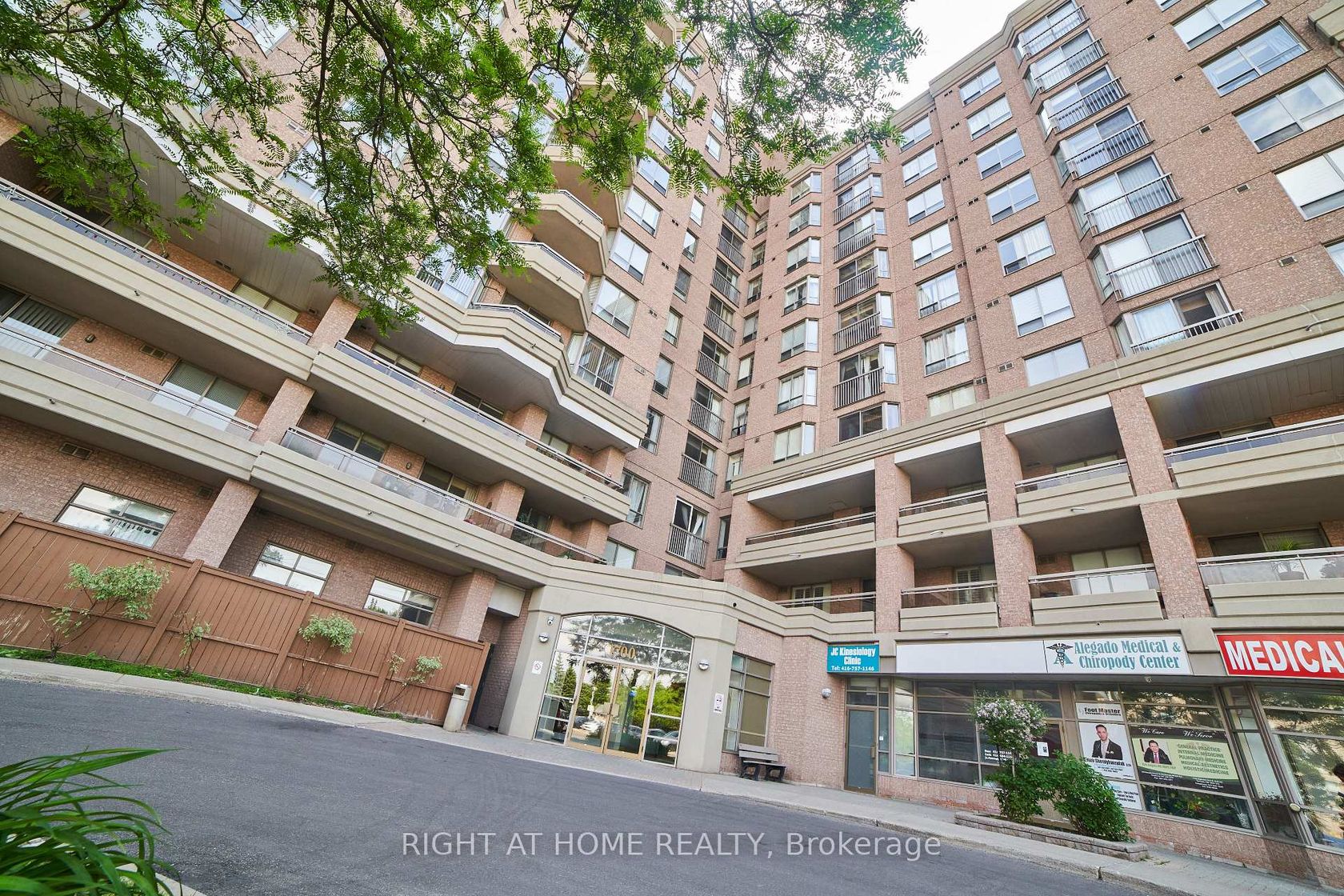 609 - 1700 Eglinton Avenue E, Victoria Village, Toronto photo 5