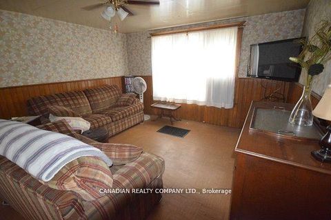 Photo 12 at 391 Raines Street, Historic Lakeshore Communities, Georgina