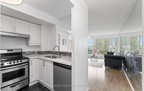 Photo 8 at 705 - 8 Lee Centre Drive, Woburn, Toronto