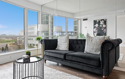 Photo 15 at 705 - 8 Lee Centre Drive, Woburn, Toronto