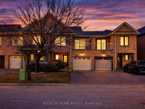 Photo 4 at 179 Vanguard Road, Patterson, Vaughan