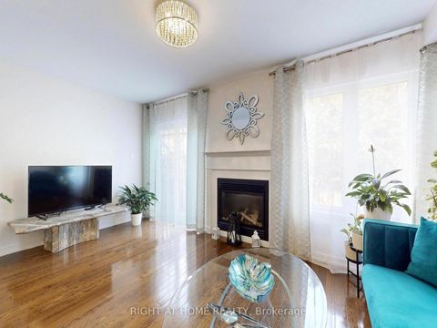 Photo 8 at 179 Vanguard Road, Patterson, Vaughan