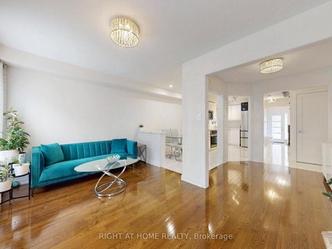 Photo 11 at 179 Vanguard Road, Patterson, Vaughan