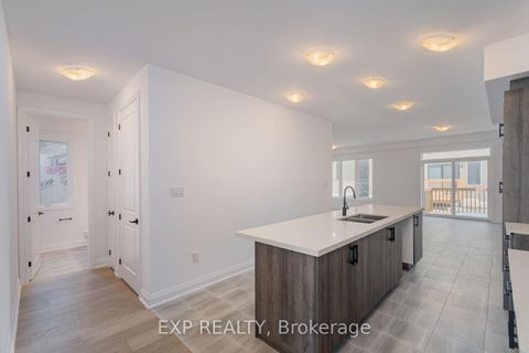 Photo 7 at 20 Ranch Terrace, Rural Barrie Southeast, Barrie