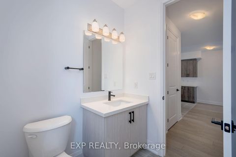 Photo 11 at 20 Ranch Terrace, Rural Barrie Southeast, Barrie