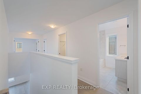 Photo 12 at 20 Ranch Terrace, Rural Barrie Southeast, Barrie