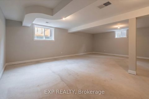 Photo 32 at 20 Ranch Terrace, Rural Barrie Southeast, Barrie