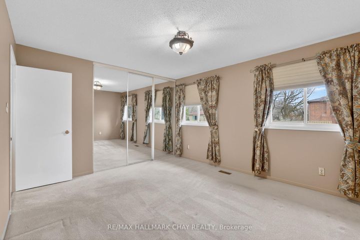 Photo 18 at 363 London Road, London, Newmarket