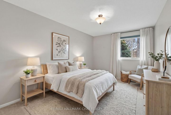 Photo 21 at 363 London Road, London, Newmarket