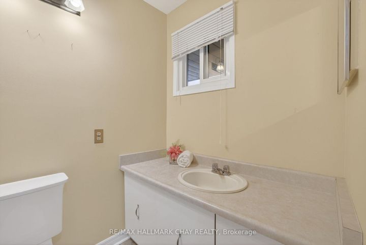 Photo 24 at 363 London Road, London, Newmarket