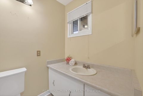 Photo 24 at 363 London Road, London, Newmarket