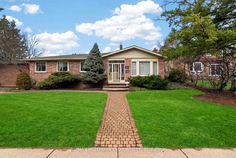 Photo 34 at 363 London Road, London, Newmarket