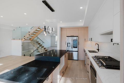 Photo 11 at 360 Woodmount Avenue, East York, Toronto